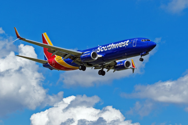 Обои картинки фото авиация, пассажирские самолёты, авиалайнер