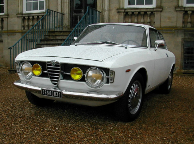 Обои картинки фото alfa, romeo, gulia, автомобили