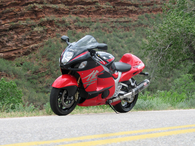 Обои картинки фото мотоциклы, suzuki