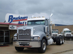 Картинка автомобили mack