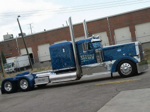 Картинка автомобили peterbilt