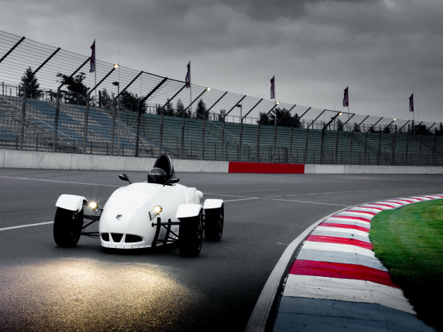 Обои картинки фото wolf, автомобили