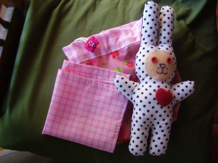 Картинка разное игрушки зайчик