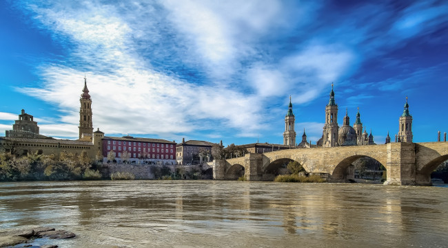 Обои картинки фото города, мосты, река, мост, zaragoza, aragon, spain