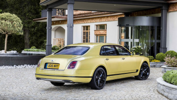 обоя bentley mulsanne speed 2017, автомобили, bentley, mulsanne, speed, 2017, жёлтый
