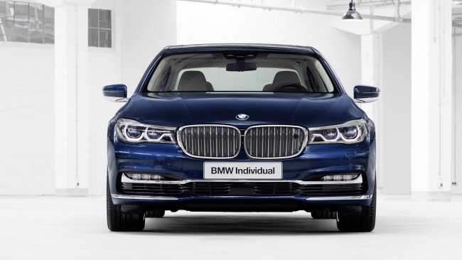 Обои картинки фото bmw 7 series individual m760li xdrive v12 excellence the next-100 years 2017, автомобили, bmw, series, 7, excellence, v12, xdrive, m760li, individual, the, next-100, 2017, years