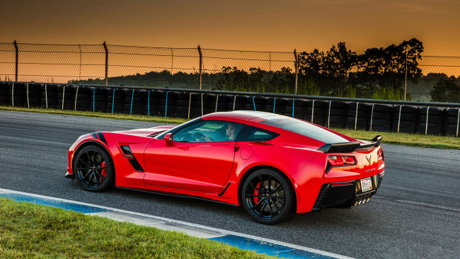 Обои картинки фото chevrolet corvette coupe grand sport 2017, автомобили, corvette, 2017, sport, grand, coupe, chevrolet