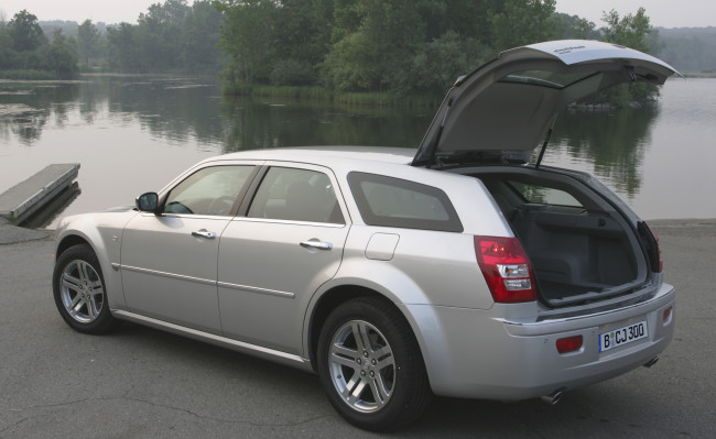 Обои картинки фото chrysler 300c touring 2008, автомобили, chrysler, 2008, touring, 300c