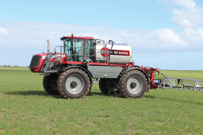 Обои картинки фото техника, распылители, hardi