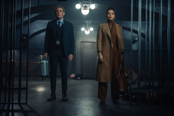 обоя army of thieves ,  2021 , кино фильмы, army of thieves, боевик, армия, воров, триллер, криминал, army, of, thieves, ludwig, dieter, matthias, schweighofer, nathalie, emmanuel