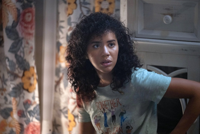 Обои картинки фото scream || 2022, кино фильмы, scream , 2022, крик, ужасы, триллер, детектив, jasmin, savoy, brown, mindy, meeks, martin, кино, кадры, актриса