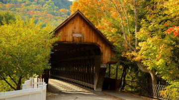 Картинка covered+bridge+at+woodstock vermont города -+мосты covered bridge at woodstock