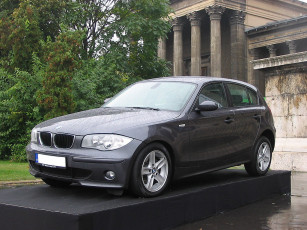 Картинка 120i автомобили bmw