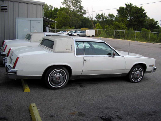 Обои картинки фото cadillac, автомобили