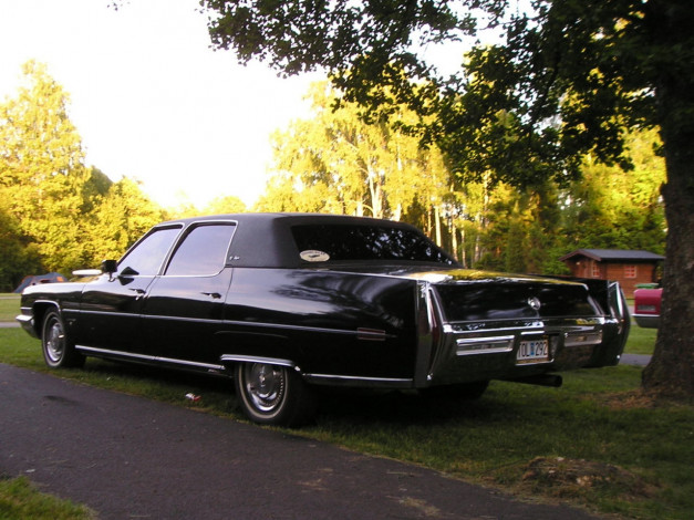 Обои картинки фото cadillac, автомобили, выставки, уличные, фото