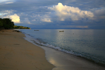 Картинка природа побережье море берег лодки