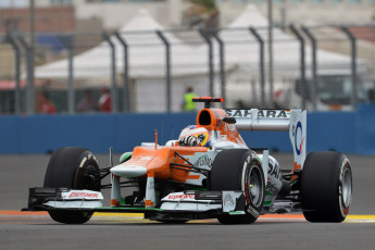 Картинка формула спорт трасса гонка болид