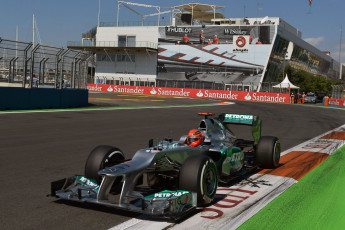 Картинка формула спорт трасса гонка болид