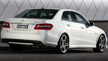 Картинка mercedes автомобили benz мощь стиль автомобиль скорость