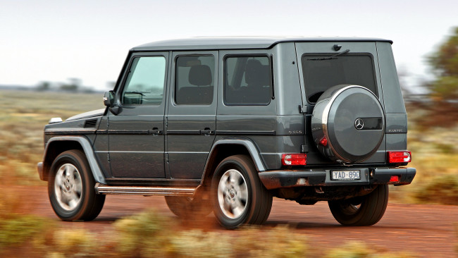 Обои картинки фото mercedes, автомобили, benz, скорость, стиль, автомобиль, мощь