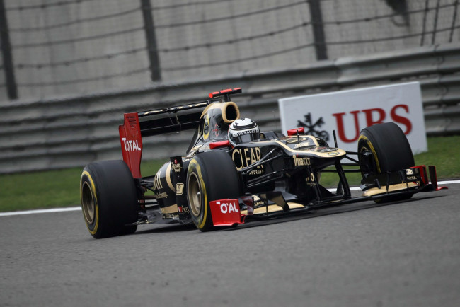 Обои картинки фото формула, спорт, трасса, гонка, болид