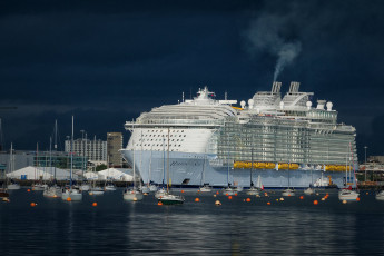 Картинка корабли лайнеры круиз лайнер