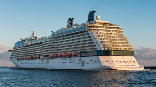 Обои картинки фото celebrity silhouette, корабли, лайнеры, лайнер, круиз