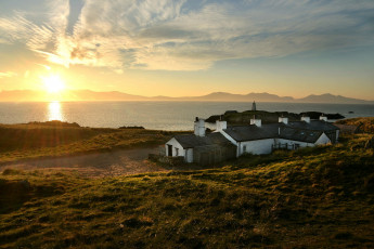 Картинка города -+пейзажи дом закат