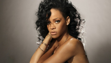 Картинка музыка rihanna шикарная фигура грудь макияж певица девушка черные волосы