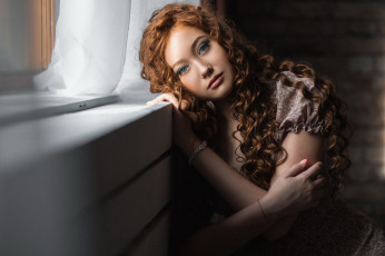 Картинка девушки -+рыжеволосые+и+разноцветные локоны ангелина тихонова