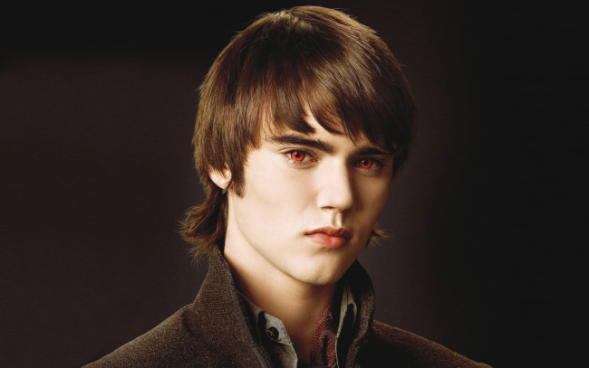 Обои картинки фото кино фильмы, the twilight saga,  new moon, алек, вампир