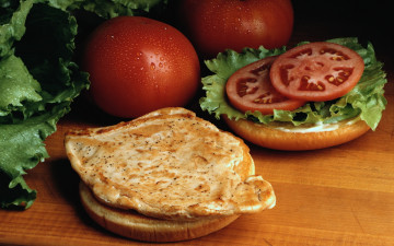 обоя еда, бутерброды,  гамбургеры,  канапе, помидоры, салат, бутерброд, мясо