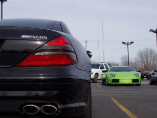 Картинка автомобили разные вместе