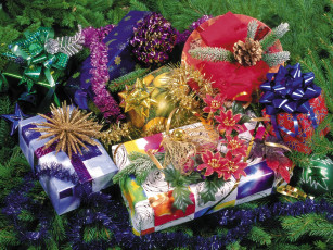 Картинка праздничные подарки коробочки