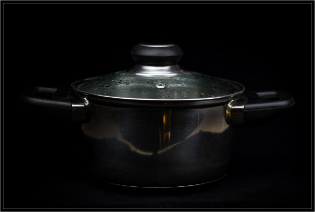 Обои картинки фото разное, посуда,  столовые приборы,  кухонная утварь, кастрюля