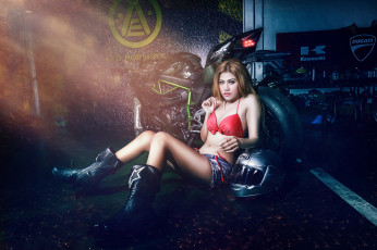 Картинка мотоциклы мото+с+девушкой девица байк