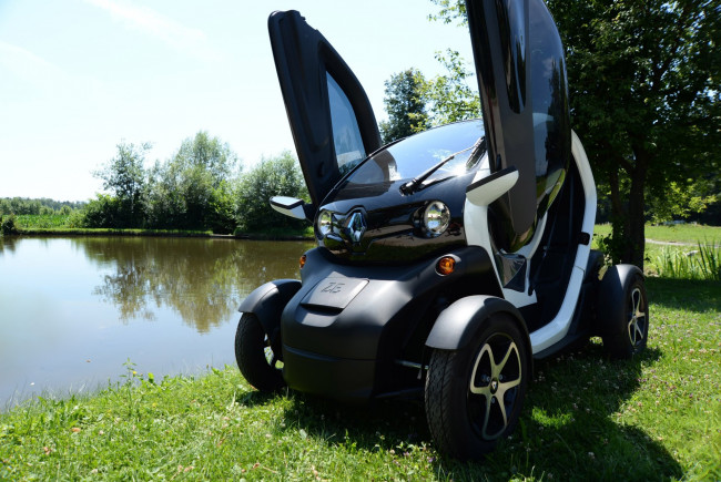 Обои картинки фото renault twizy ze concept 2016, автомобили, renault, 2016, concept, ze, twizy