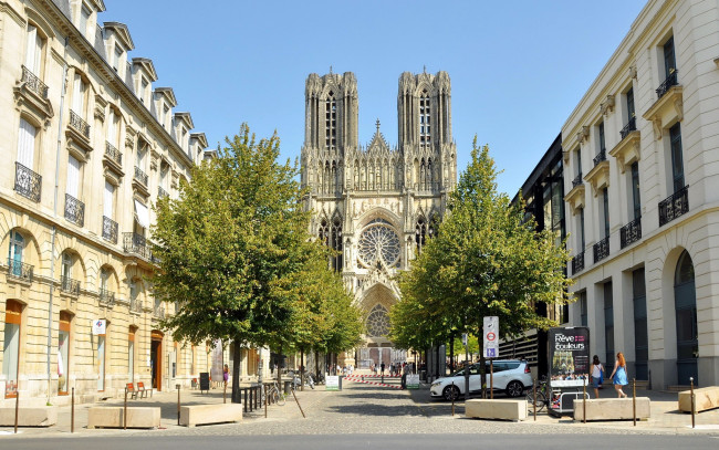 Обои картинки фото cathedral in reims,  france, города, - католические соборы,  костелы,  аббатства, france, cathedral, in, reims