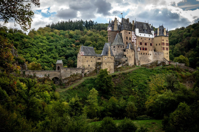 Обои картинки фото eltz castle, города, замки германии, eltz, castle