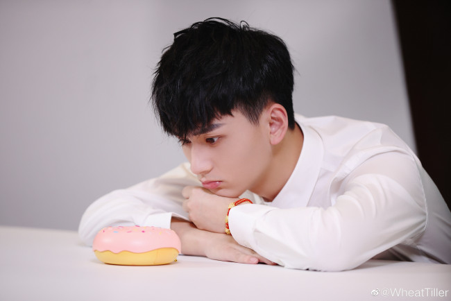 Обои картинки фото мужчины, ji li, цзи, ли, ji, li