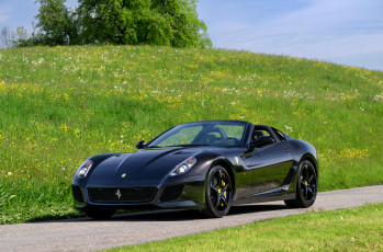 Картинка автомобили ferrari