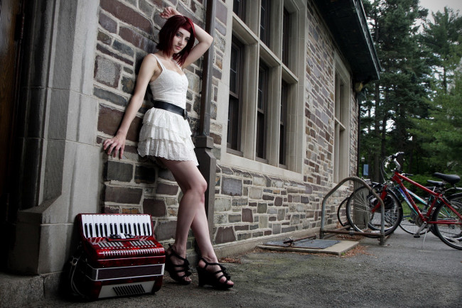 Обои картинки фото Susan Coffey, девушки