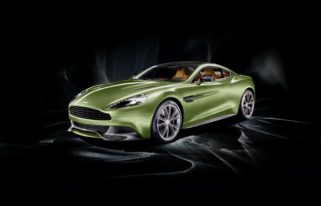 Обои картинки фото 2012, aston, martin, vanquish, автомобили