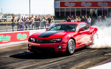 Картинка автомобили выставки+и+уличные+фото красный camaro