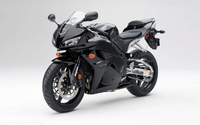 Обои картинки фото мотоциклы, honda, cbr600rr, 2011г, темный