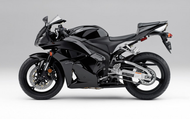 Обои картинки фото мотоциклы, honda, темный, 2011г, cbr600rr