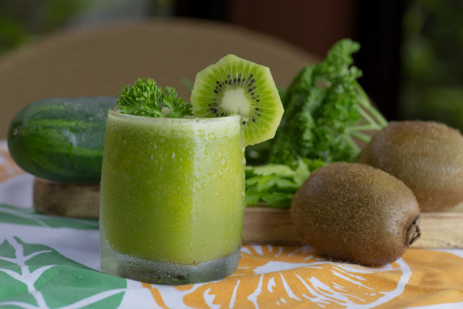 Обои картинки фото еда, напитки,  сок, снедь