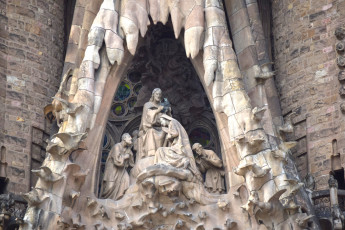 Картинка города барселона+ испания скульптура