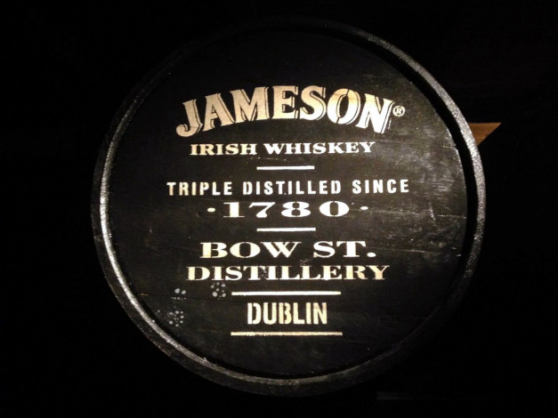 Обои картинки фото бренды, jameson, виски