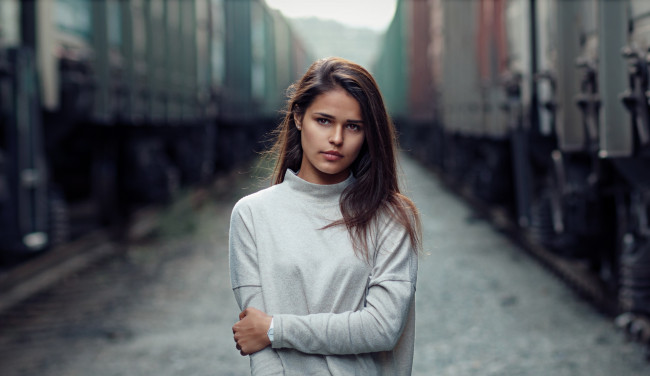 Обои картинки фото девушка, девушки, -unsort , брюнетки, темноволосые, модель